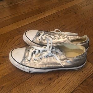 Metallic silver Converse All Stars